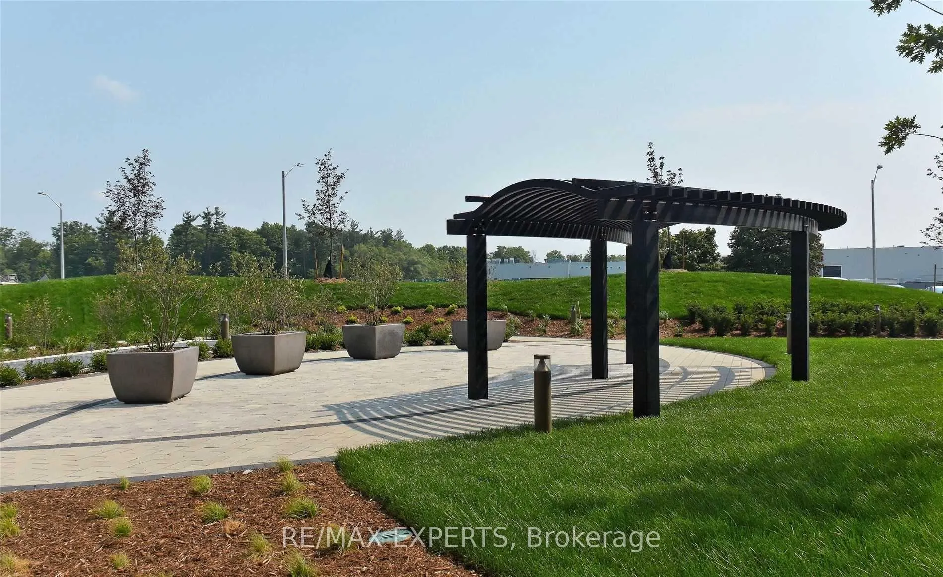 Photo 24 of Unit 907, 9085 Jane Street, Vaughan, Concord — HOMEH