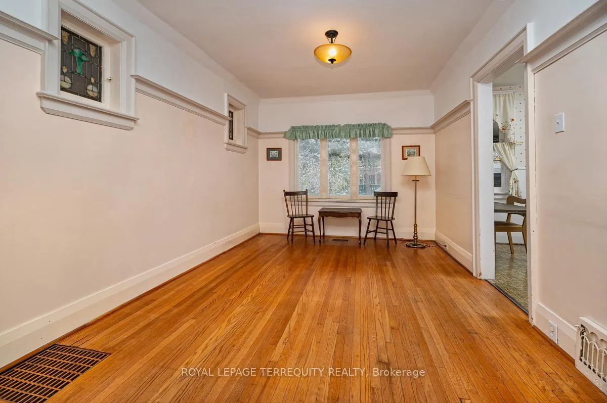 Photo 9 of 59 Ostend Avenue, Toronto, High Park-Swansea — HOMEH