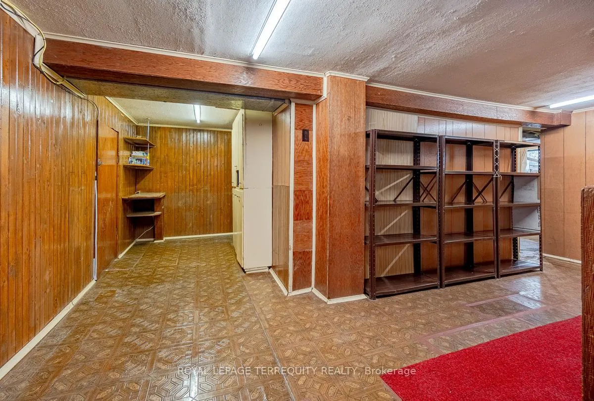 Photo 24 of 59 Ostend Avenue, Toronto, High Park-Swansea — HOMEH