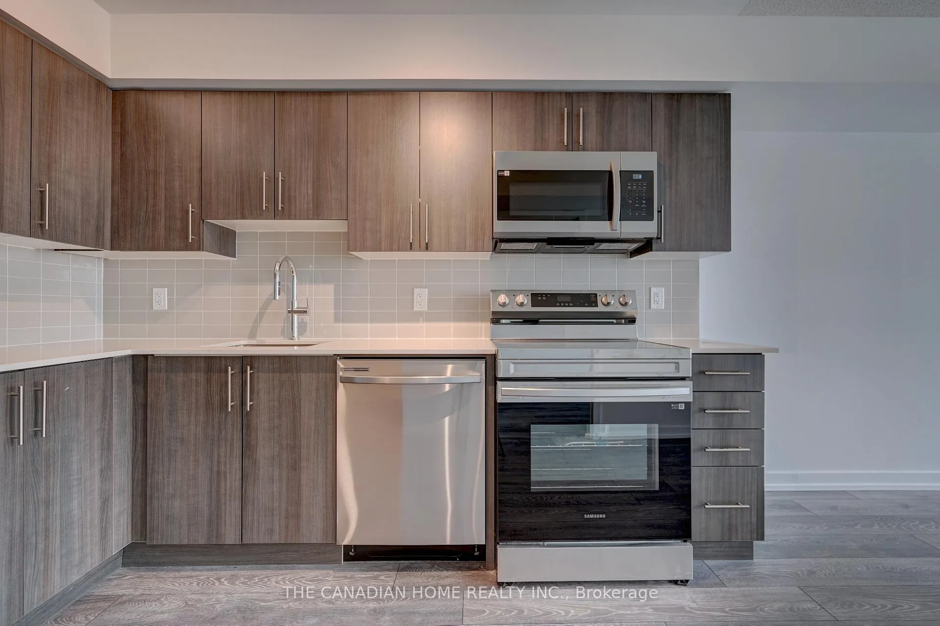 Photo 11 of Unit 1603, 1455 Celebration Drive, Pickering, Bay Ridges — HOMEH