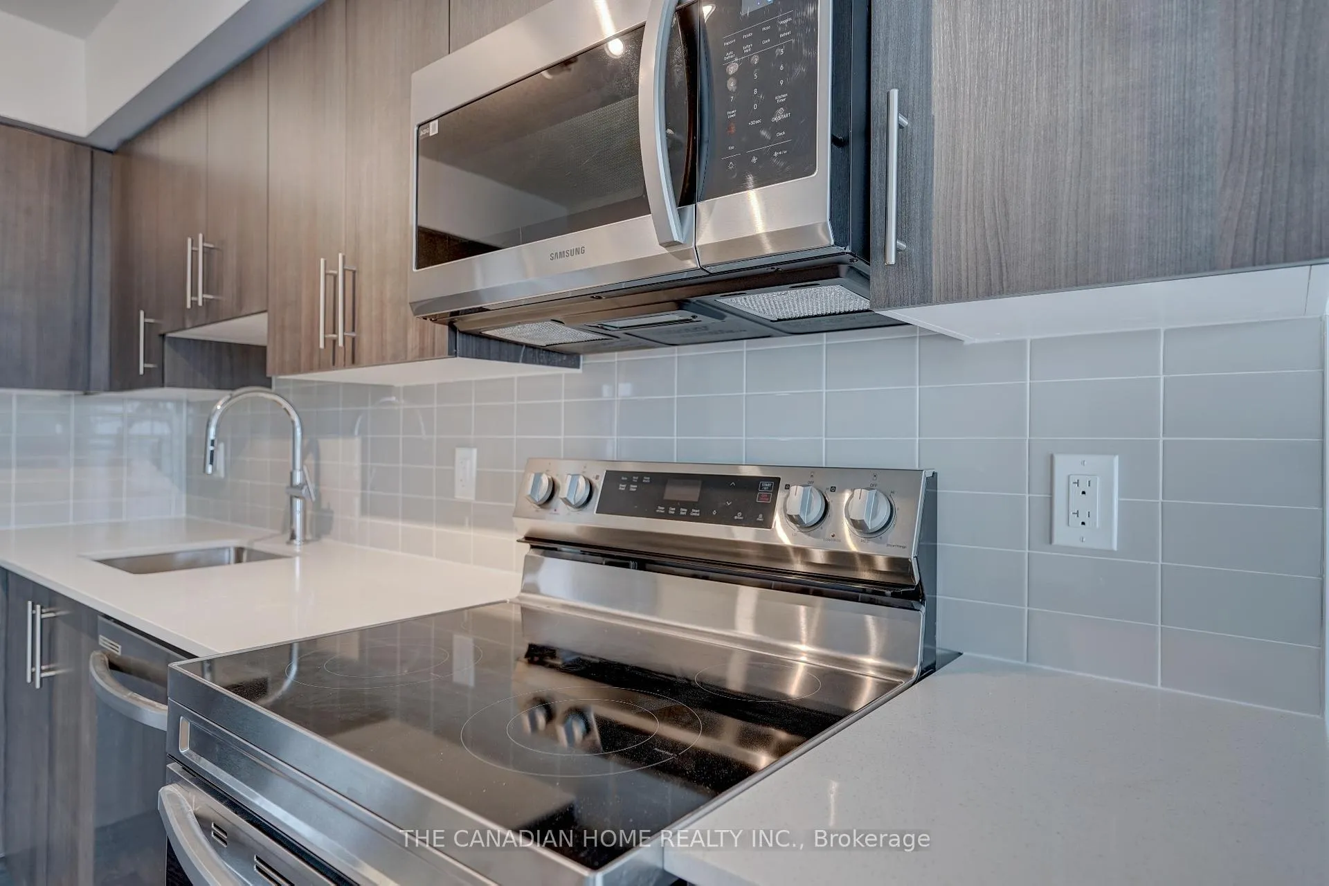 Photo 12 of Unit 1603, 1455 Celebration Drive, Pickering, Bay Ridges — HOMEH