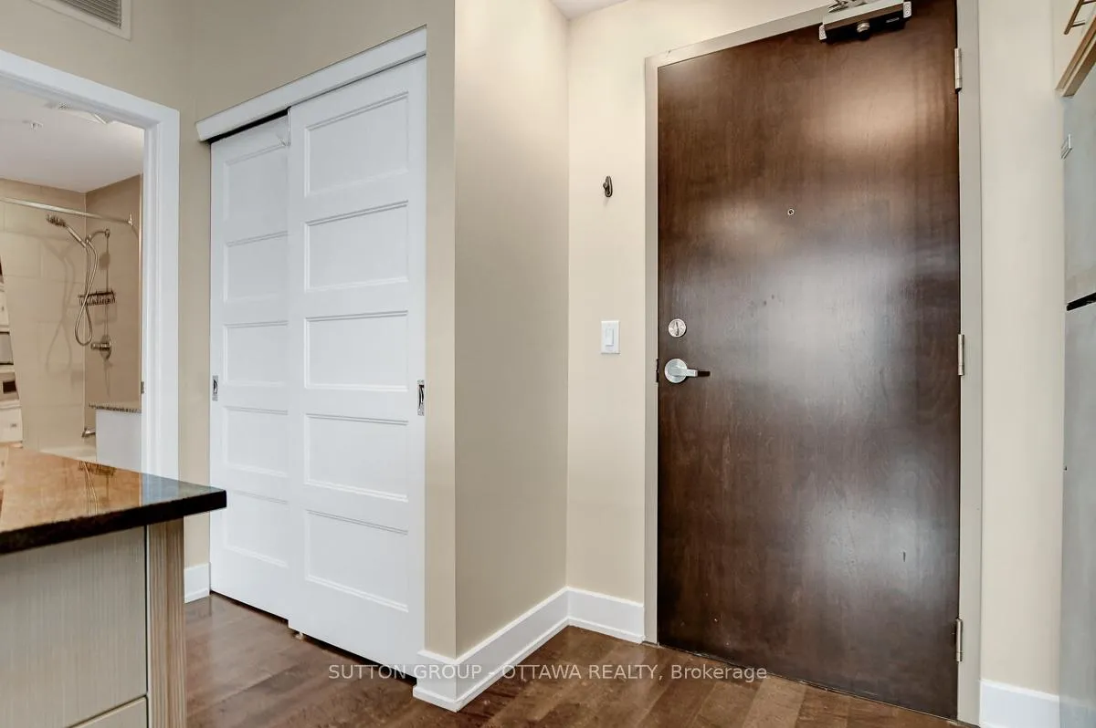 Photo 8 of Unit 412, 2785 Baseline Road, Ottawa, Redwood Park — HOMEH