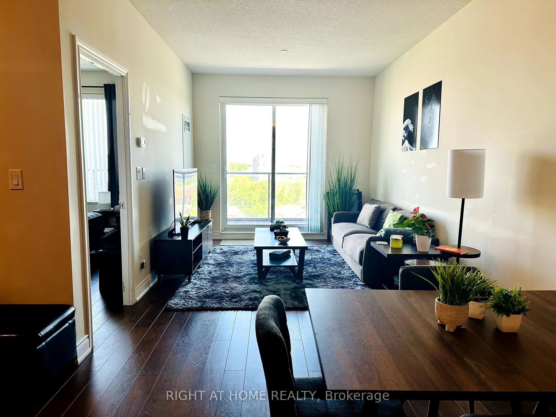 Photo 2 of Unit 1202, 325 South Park Road, Markham, Commerce Valley — HOMEH