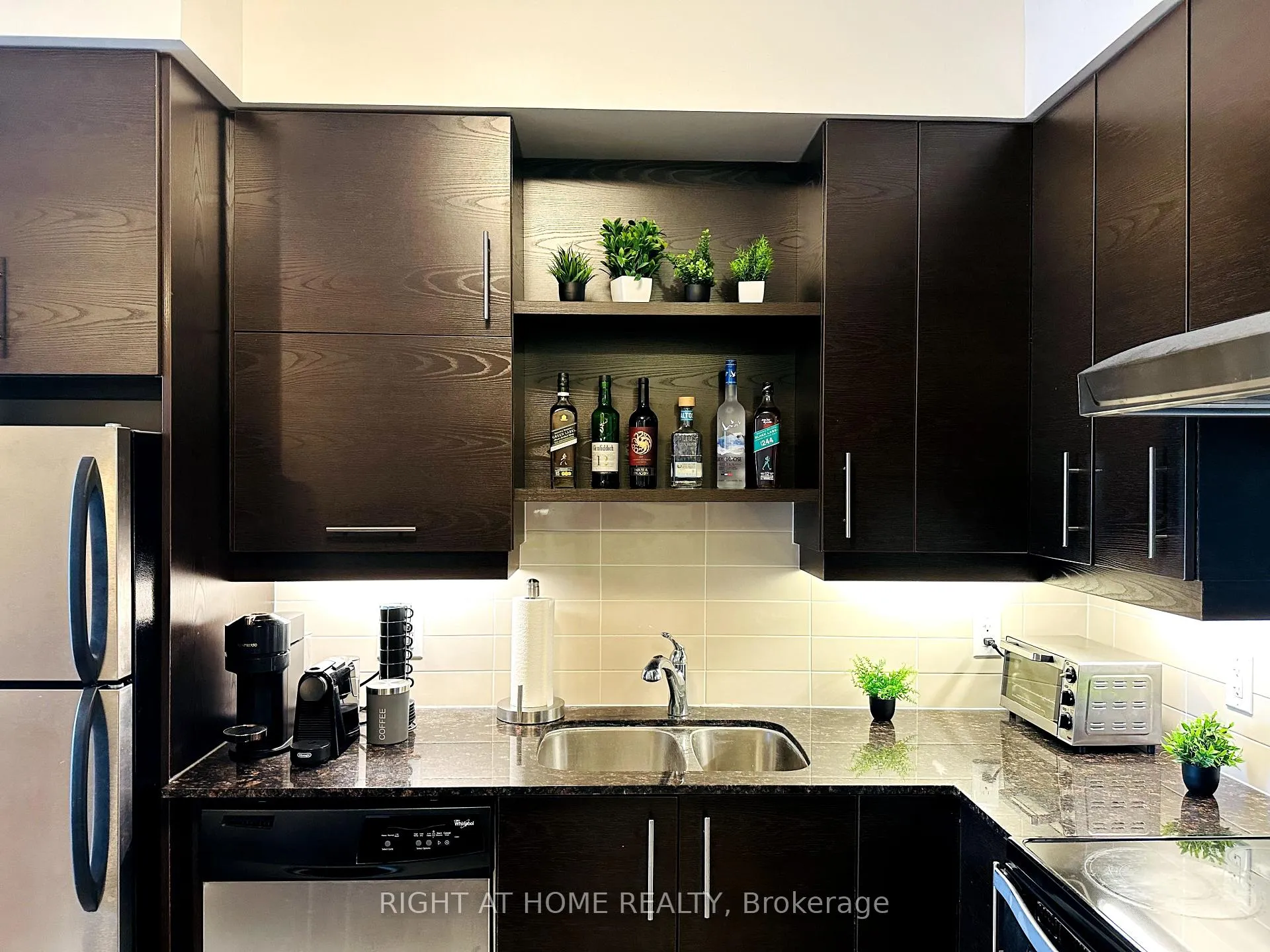 Photo 5 of Unit 1202, 325 South Park Road, Markham, Commerce Valley — HOMEH