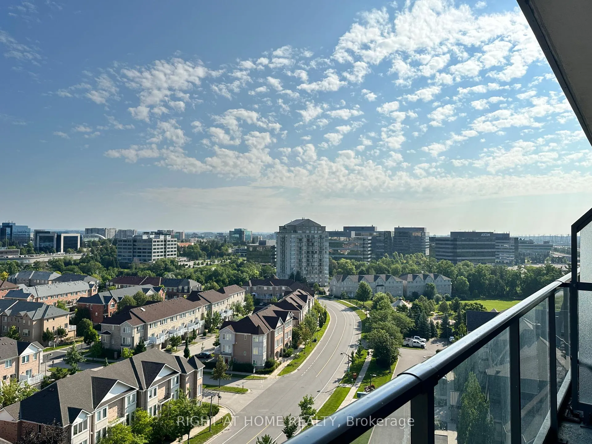 Photo 9 of Unit 1202, 325 South Park Road, Markham, Commerce Valley — HOMEH