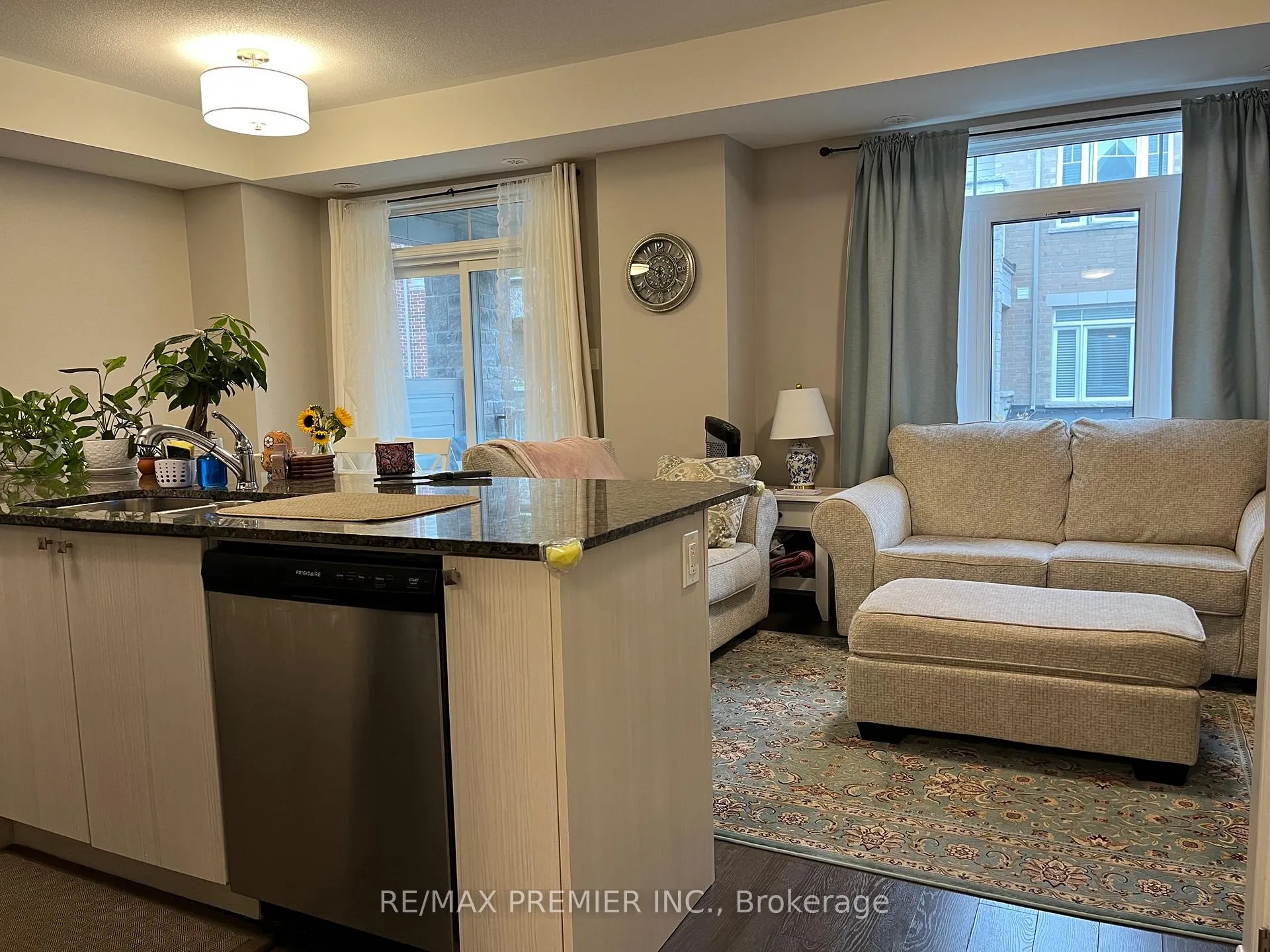Photo 11 of 2615 Garrison Crossing, Pickering, Duffin Heights — HOMEH