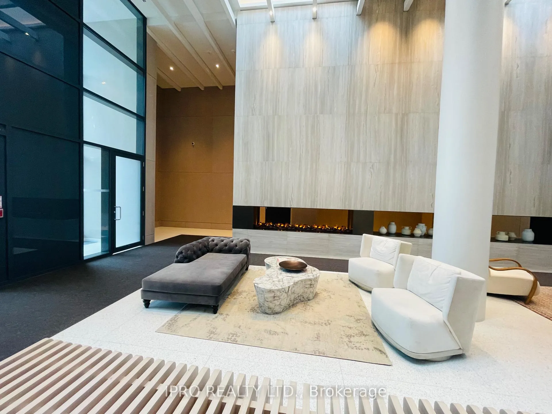 Photo 3 of Unit 2006, 225 Commerce Street, Vaughan, Vaughan Corporate Centre — HOMEH