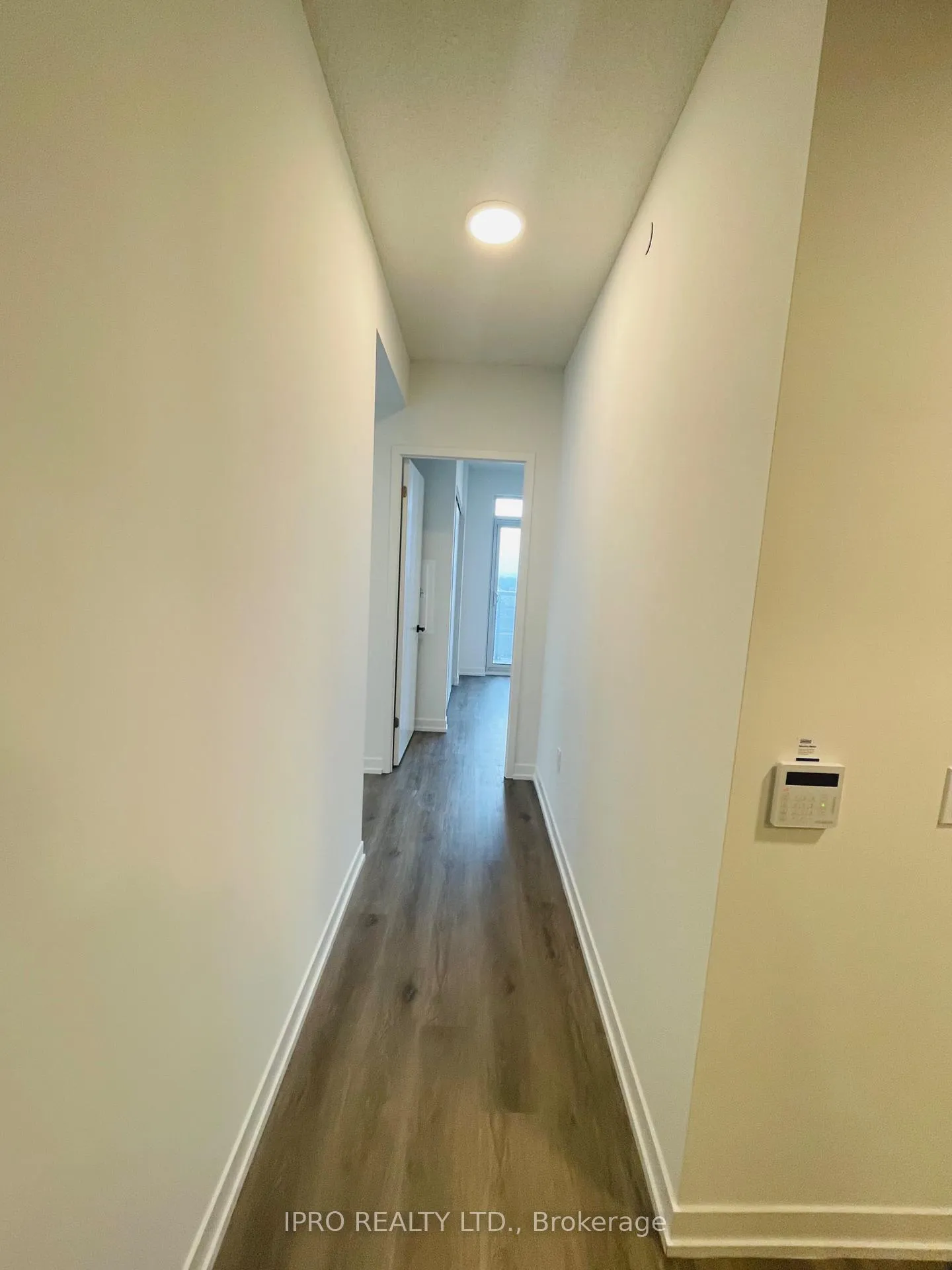 Photo 9 of Unit 2006, 225 Commerce Street, Vaughan, Vaughan Corporate Centre — HOMEH