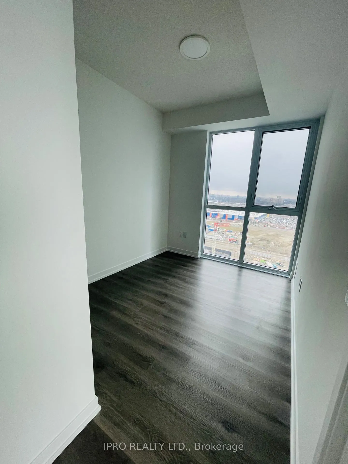 Photo 13 of Unit 2006, 225 Commerce Street, Vaughan, Vaughan Corporate Centre — HOMEH