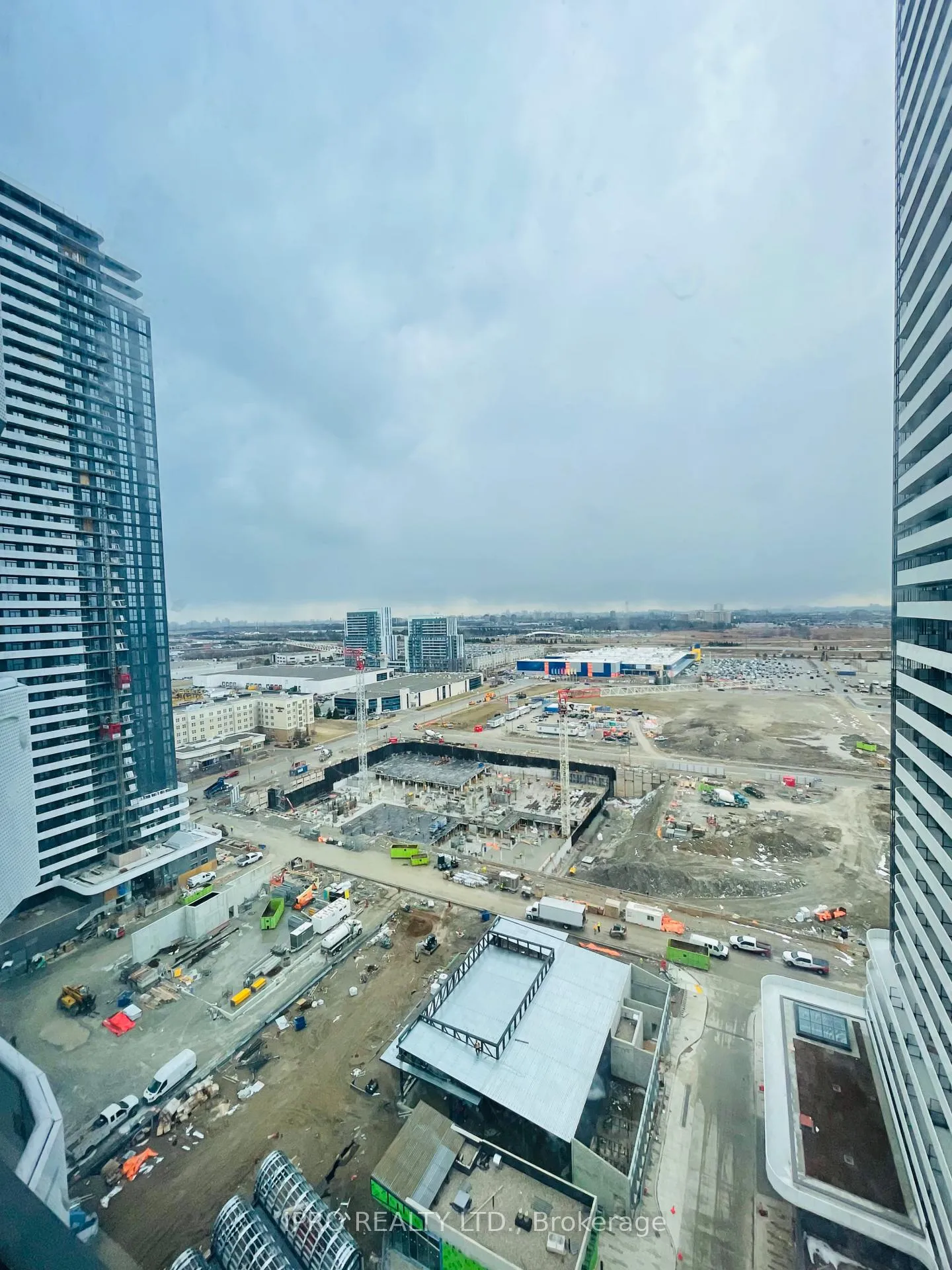 Photo 15 of Unit 2006, 225 Commerce Street, Vaughan, Vaughan Corporate Centre — HOMEH