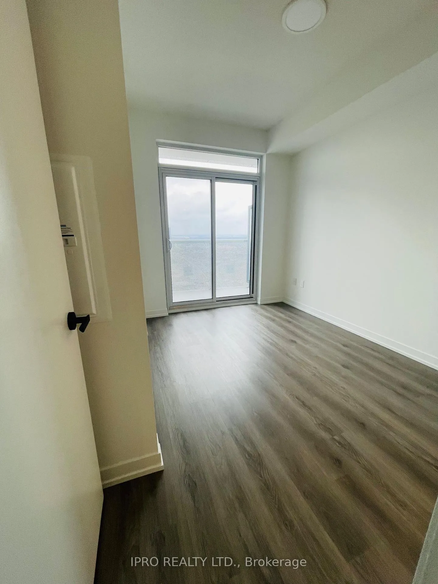 Photo 20 of Unit 2006, 225 Commerce Street, Vaughan, Vaughan Corporate Centre — HOMEH