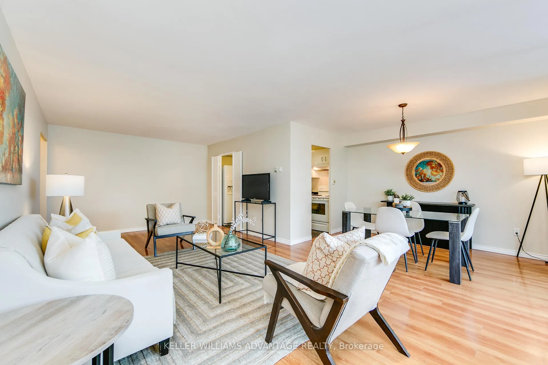 Photo 13 of Unit 2504, 1 Massey Square, Toronto, Crescent Town — HOMEH
