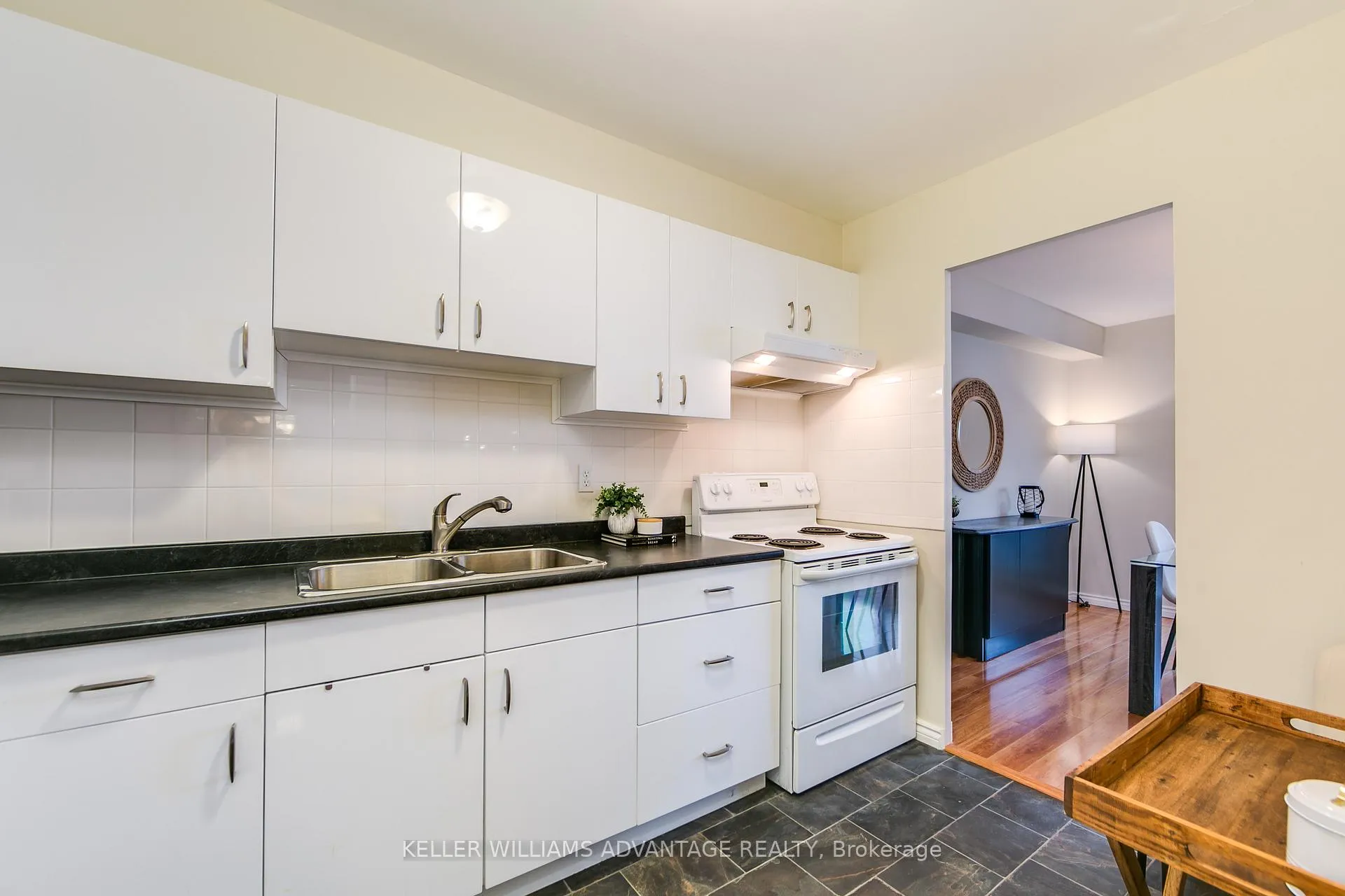 Photo 18 of Unit 2504, 1 Massey Square, Toronto, Crescent Town — HOMEH