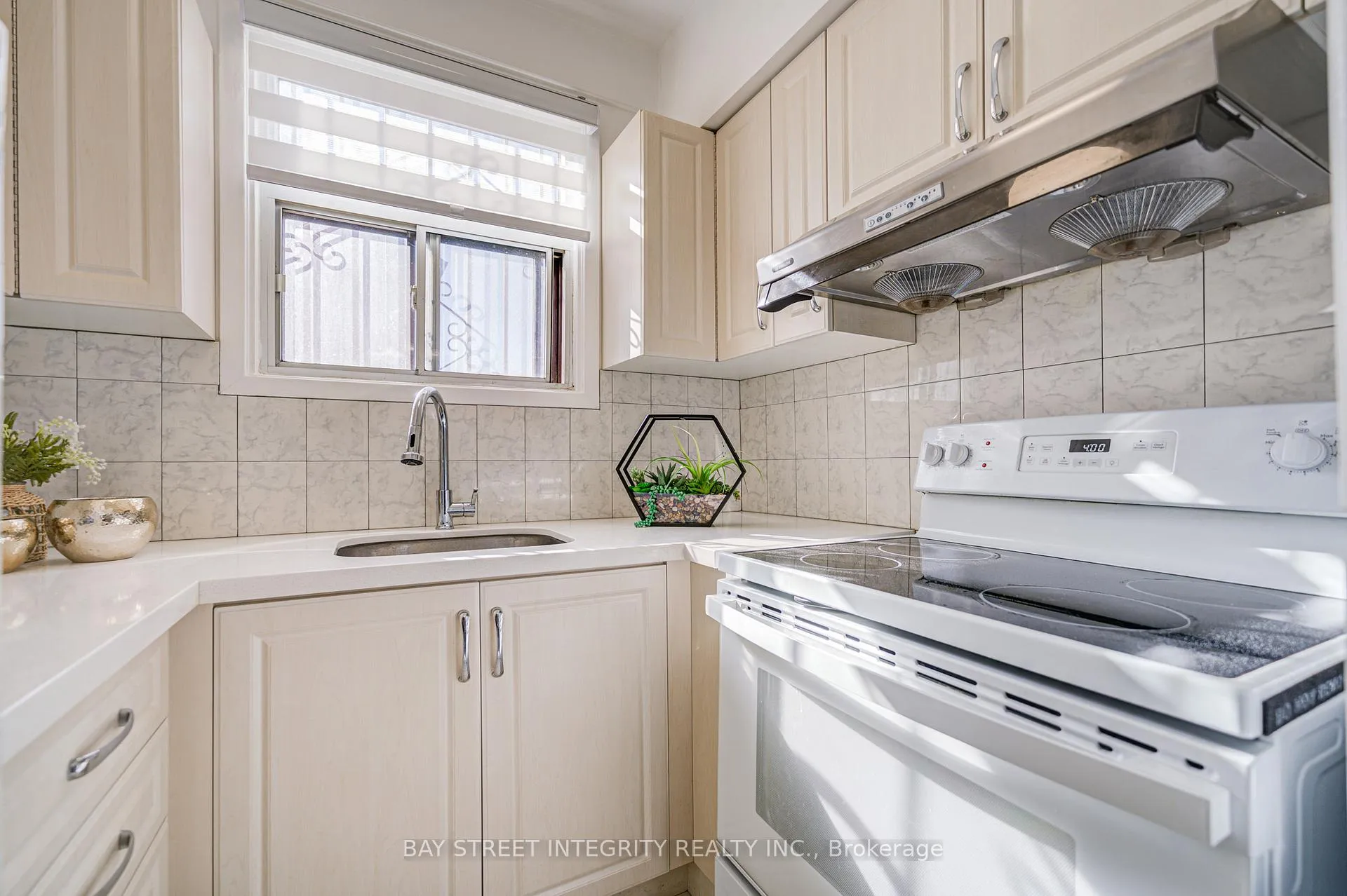 Photo 6 of Unit 151, 275 Broadview Avenue, Toronto, South Riverdale — HOMEH