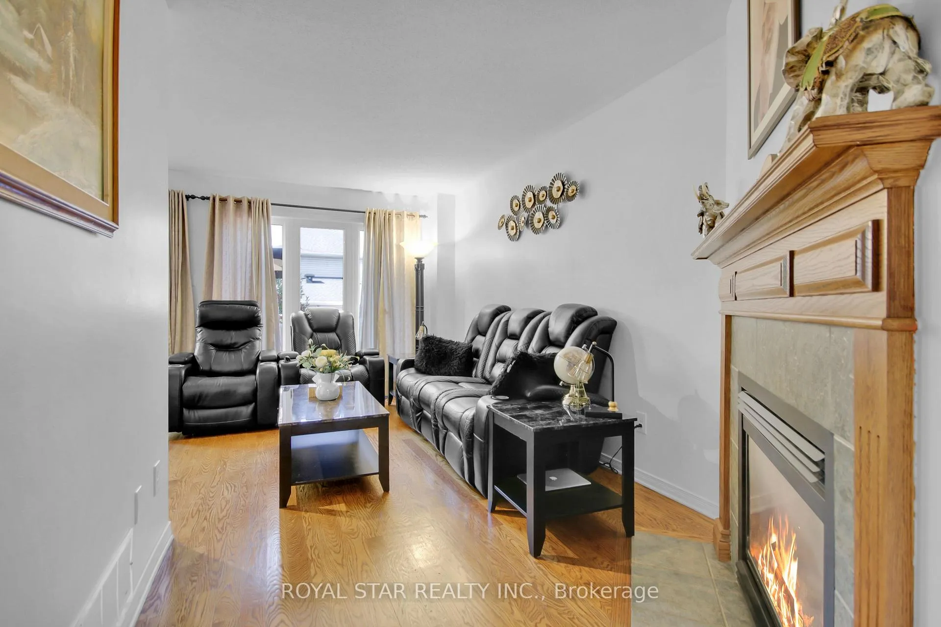 Photo 7 of 160 Deerfox Drive, Ottawa, Barrhaven - Longfields — HOMEH
