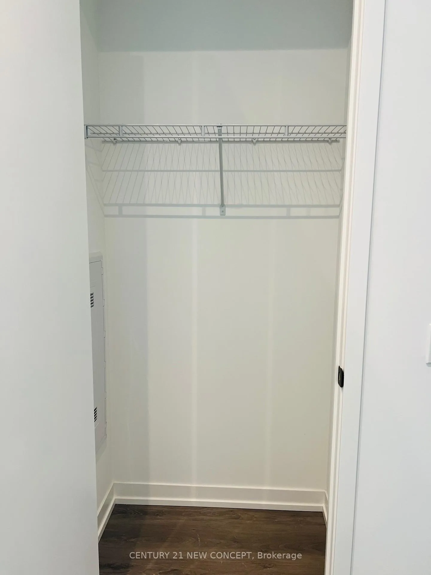 Photo 10 of Unit 616, 28 Interchange Way, Vaughan, Vaughan Corporate Centre — HOMEH