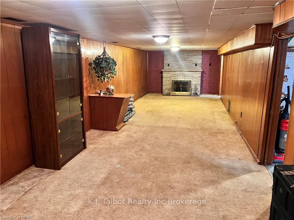 Photo 19 of 190 Oxford Street, Goderich, Goderich (Town) — HOMEH