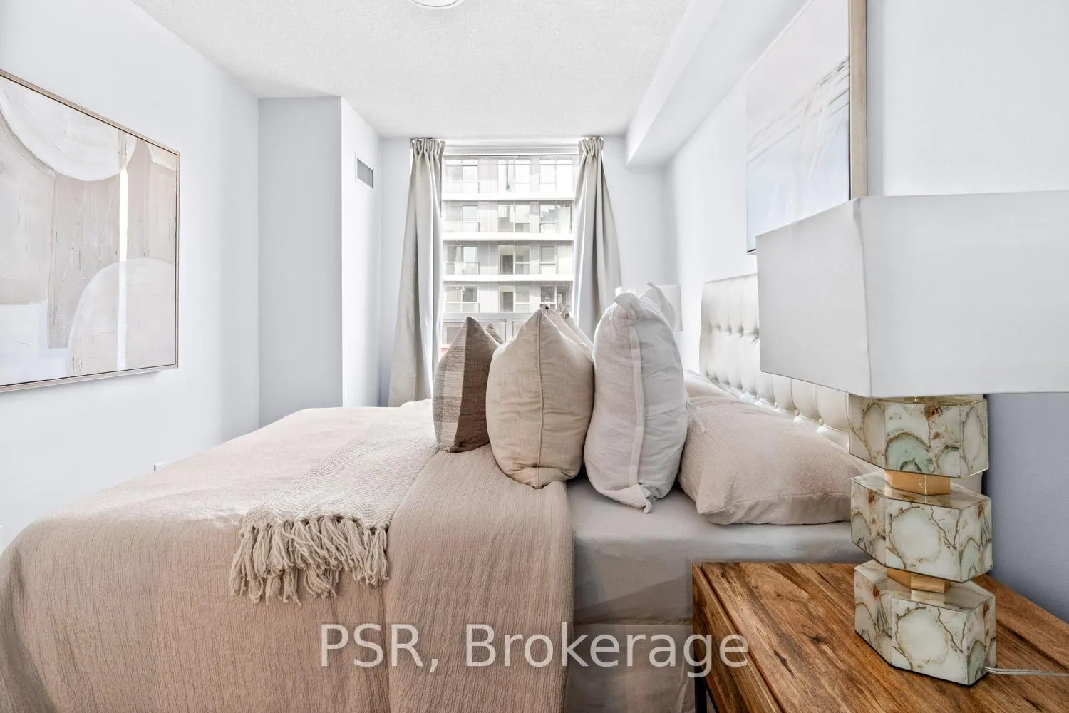 Photo 17 of Unit 905, 152 St Patrick Street, Toronto, Kensington-Chinatown — HOMEH