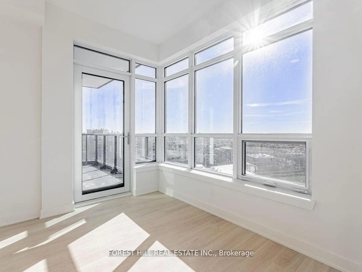 Photo 7 of Unit 1402A, 30 Upper Mall Way, Vaughan, Brownridge — HOMEH