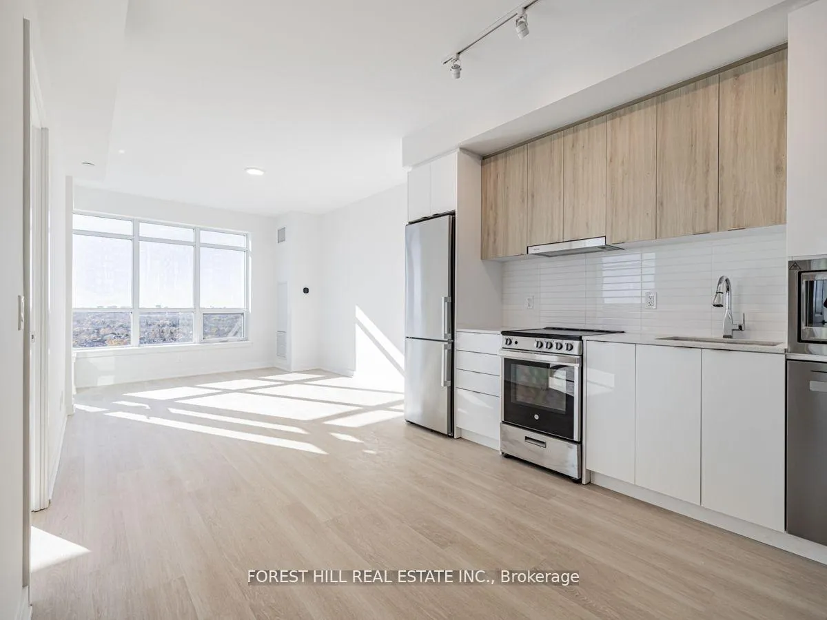 Photo 16 of Unit 1402A, 30 Upper Mall Way, Vaughan, Brownridge — HOMEH