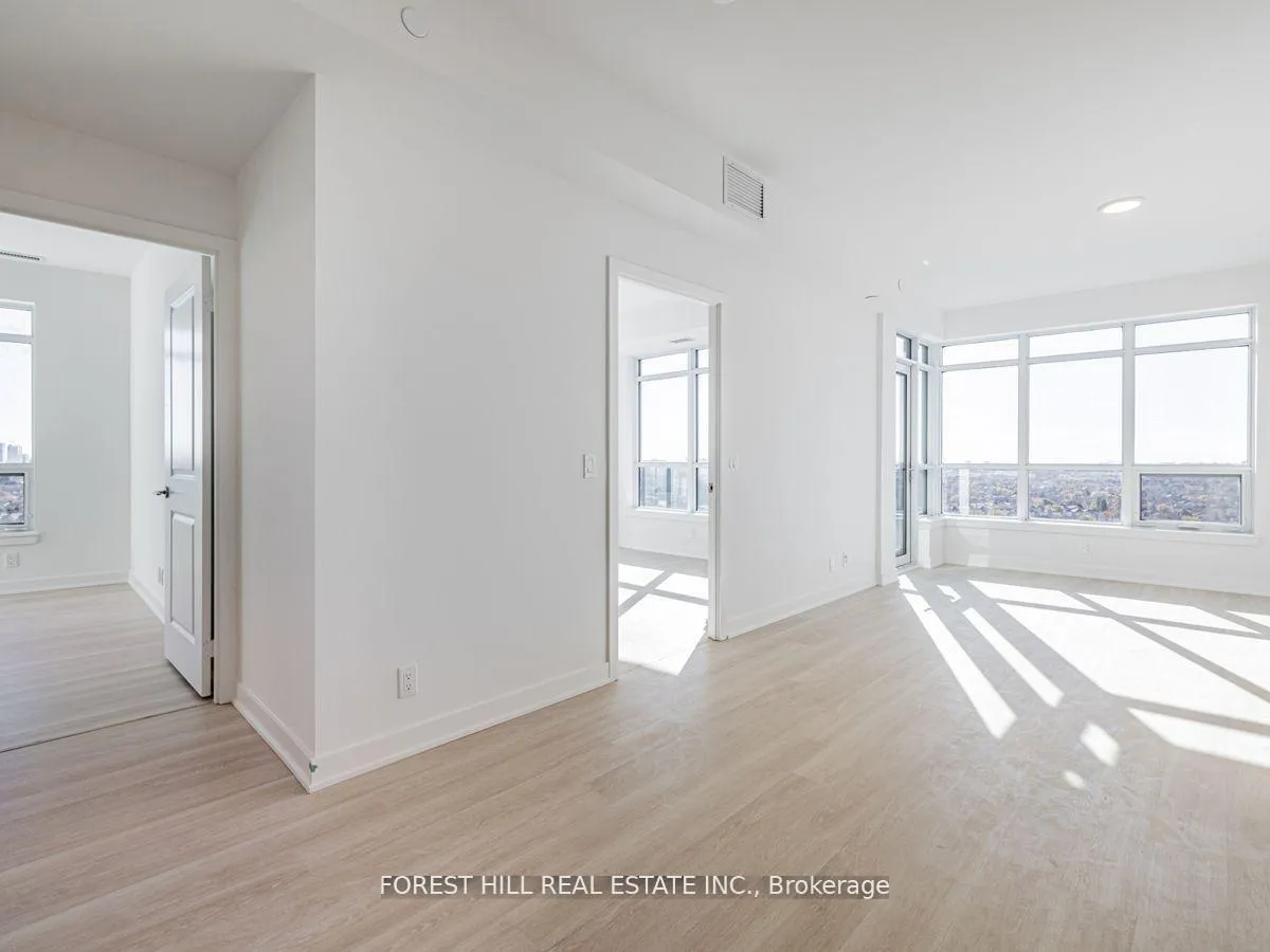 Photo 18 of Unit 1402A, 30 Upper Mall Way, Vaughan, Brownridge — HOMEH