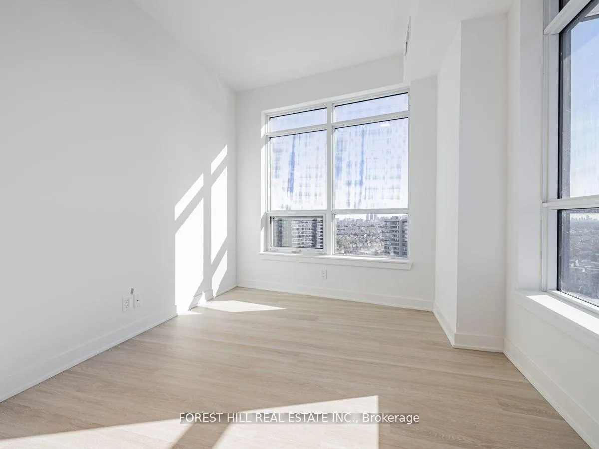 Photo 25 of Unit 1402A, 30 Upper Mall Way, Vaughan, Brownridge — HOMEH