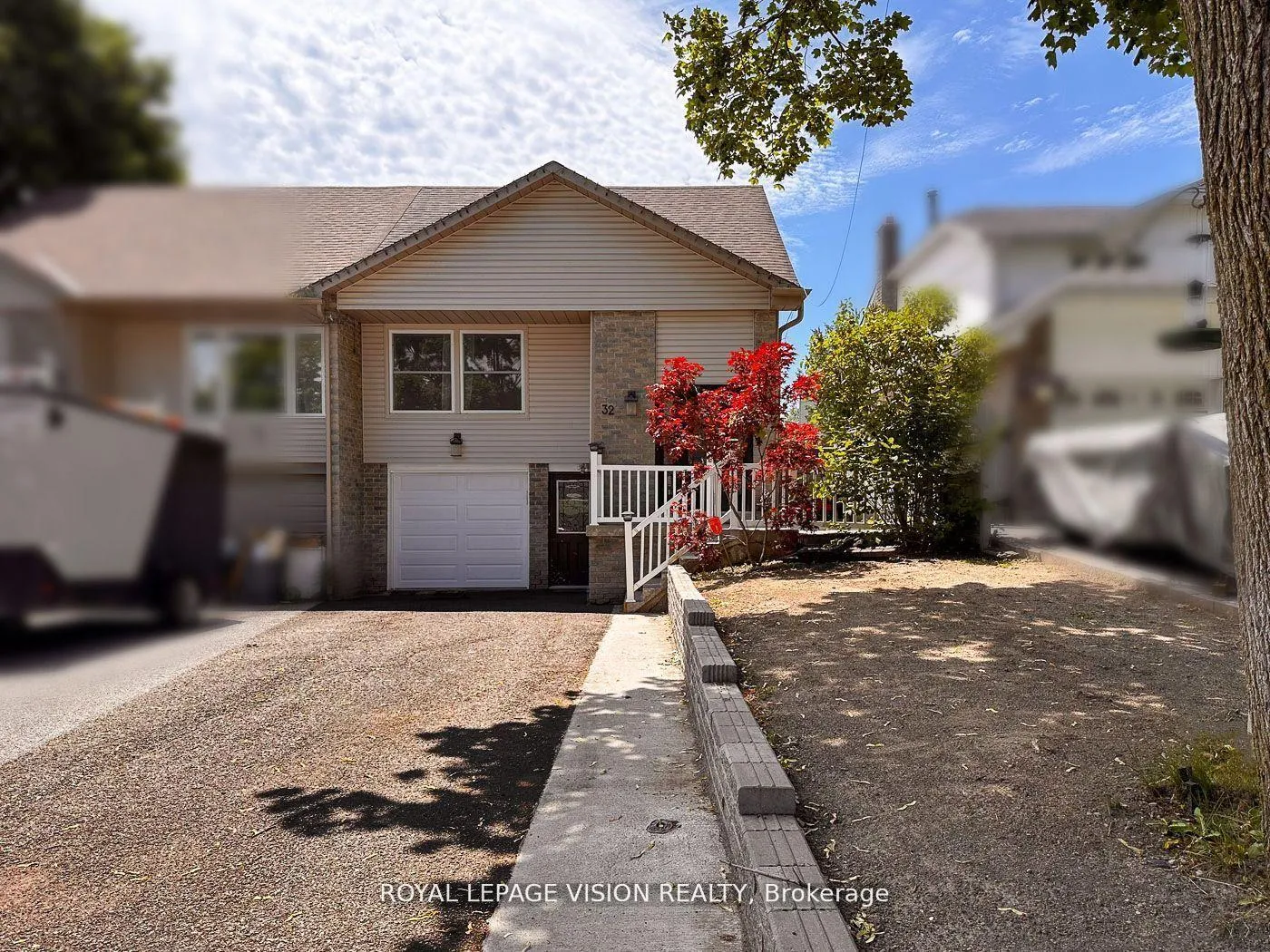 Front of 32 Goldring Drive