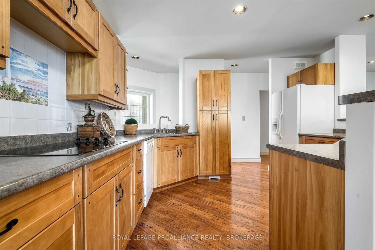 Photo 6 of 3061 County Road 7, Prince Edward County, North Marysburgh — HOMEH