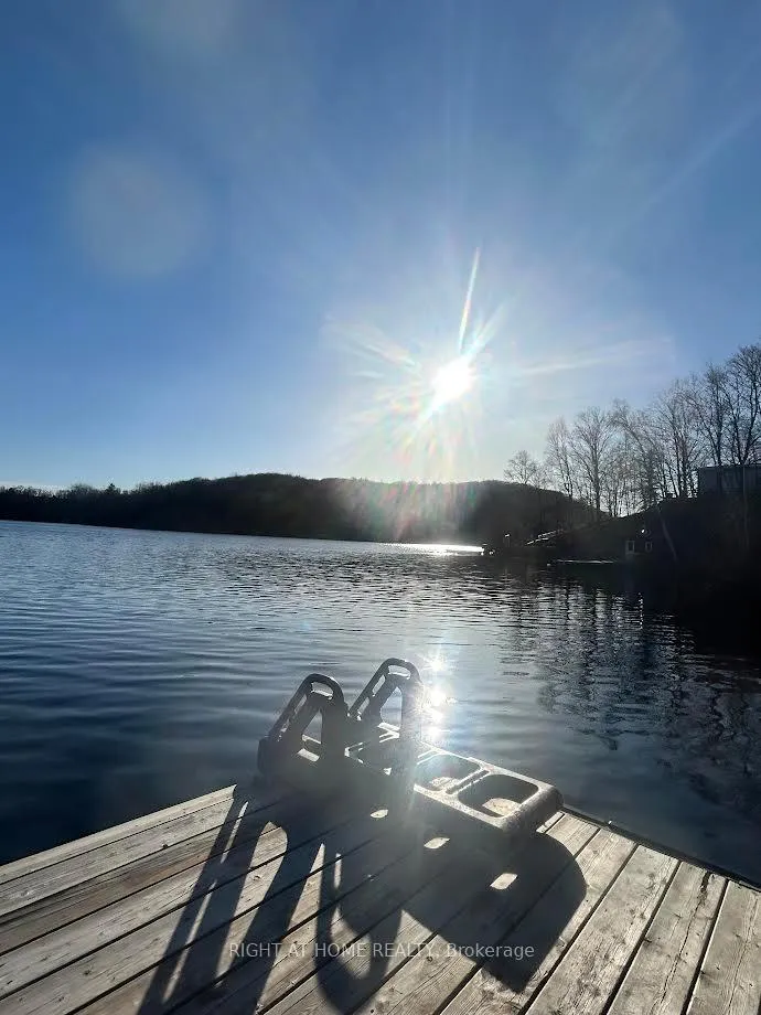 Photo 5 of 47 Bentley Lake Place, Faraday — HOMEH