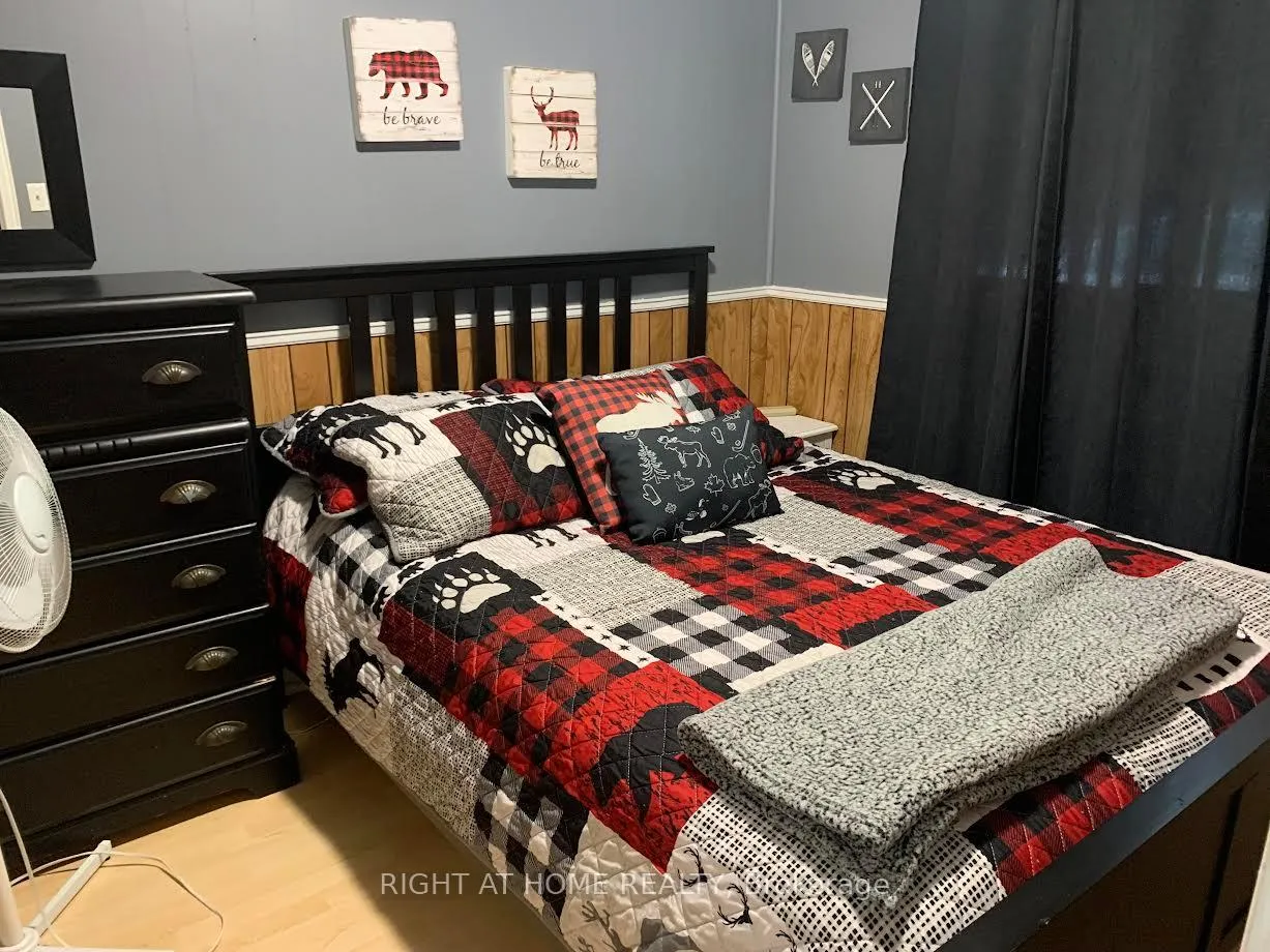Photo 13 of 47 Bentley Lake Place, Faraday — HOMEH