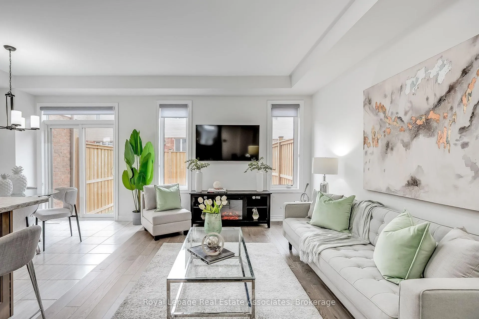Photo 7 of 124 Mutrie Boulevard, Guelph/Eramosa, Rockwood — HOMEH