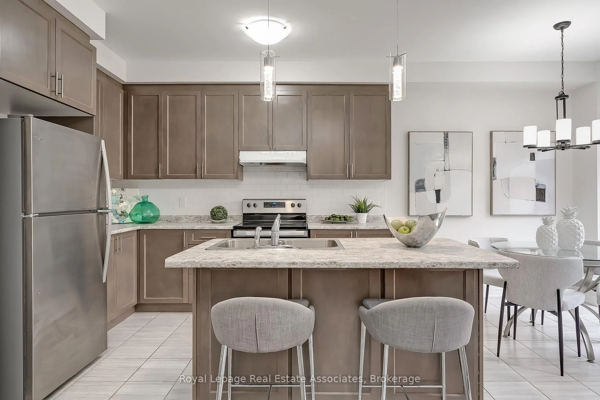Photo 12 of 124 Mutrie Boulevard, Guelph/Eramosa, Rockwood — HOMEH
