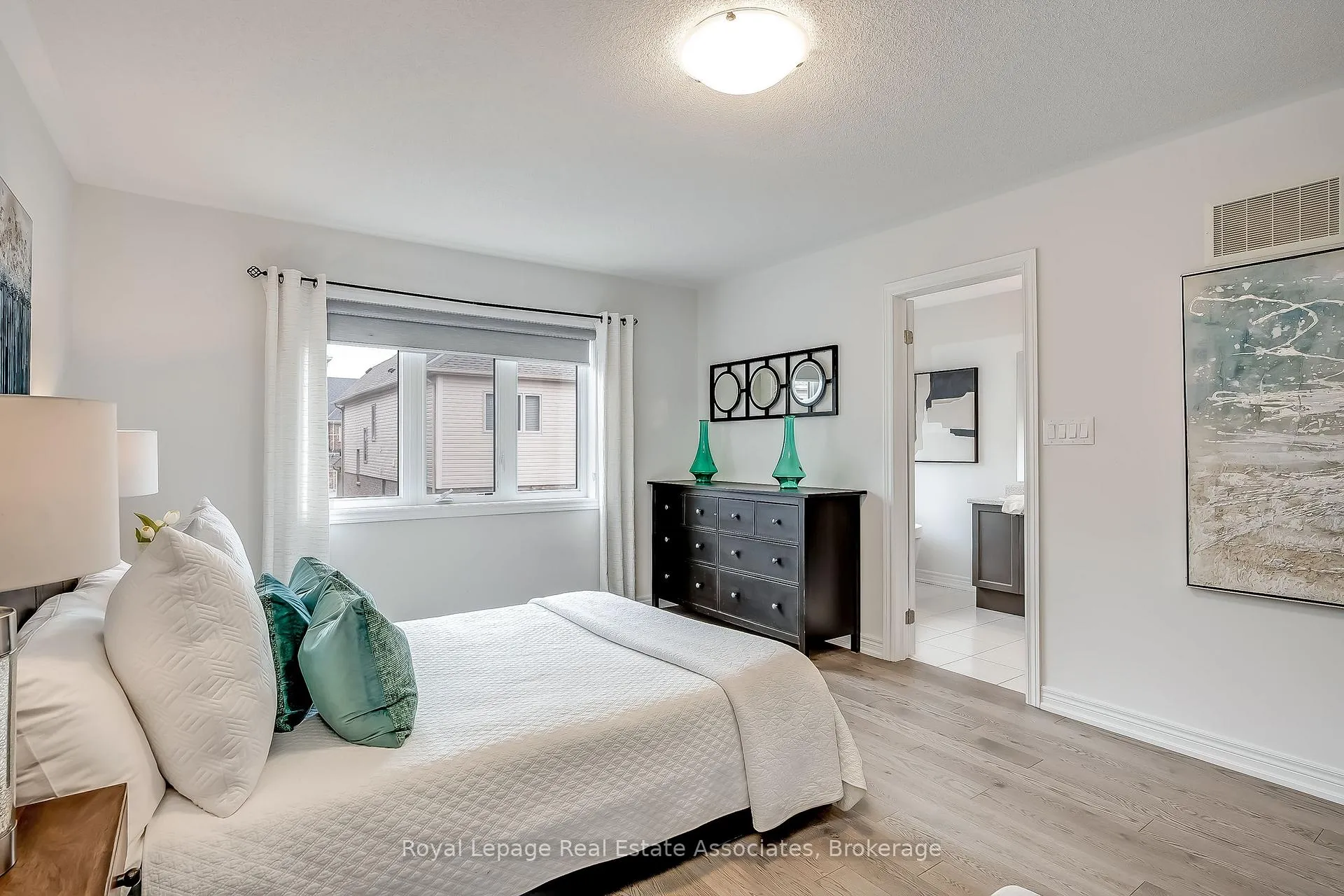 Photo 25 of 124 Mutrie Boulevard, Guelph/Eramosa, Rockwood — HOMEH
