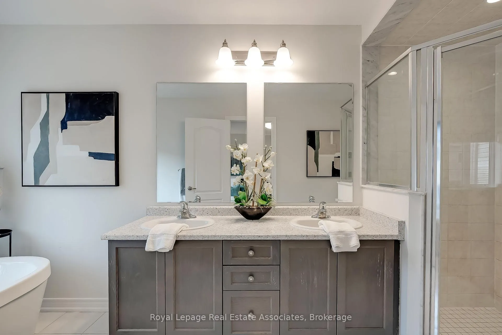 Photo 26 of 124 Mutrie Boulevard, Guelph/Eramosa, Rockwood — HOMEH
