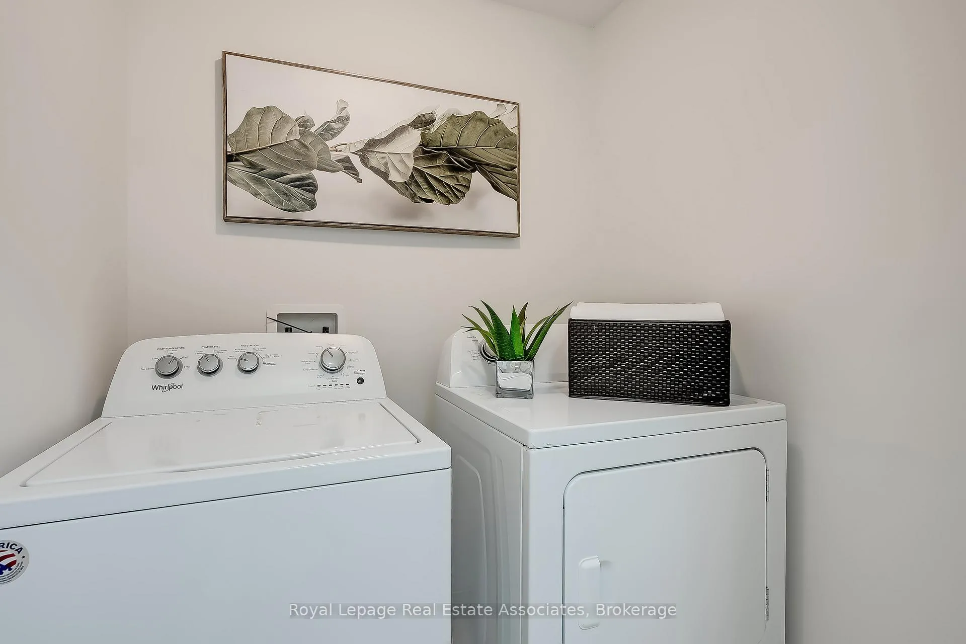 Photo 34 of 124 Mutrie Boulevard, Guelph/Eramosa, Rockwood — HOMEH