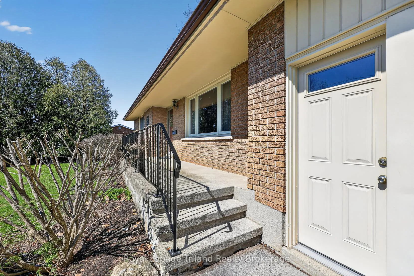 Photo 6 of 196 Washington Street, Zorra, Thamesford — HOMEH