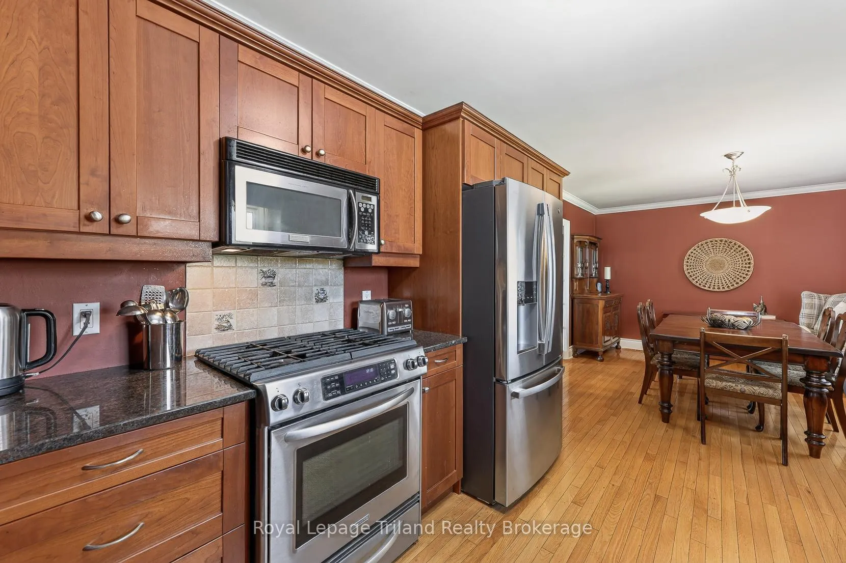 Photo 15 of 196 Washington Street, Zorra, Thamesford — HOMEH