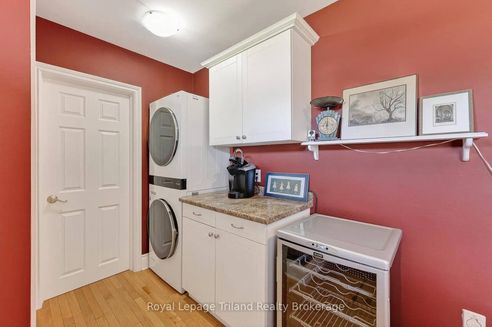 Photo 18 of 196 Washington Street, Zorra, Thamesford — HOMEH