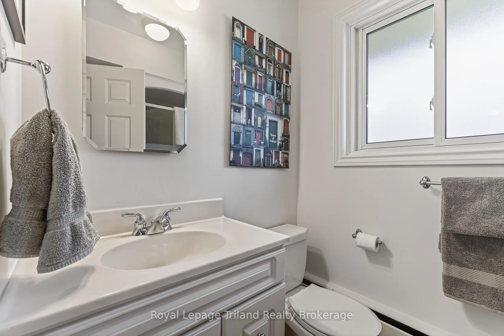 Photo 19 of 196 Washington Street, Zorra, Thamesford — HOMEH