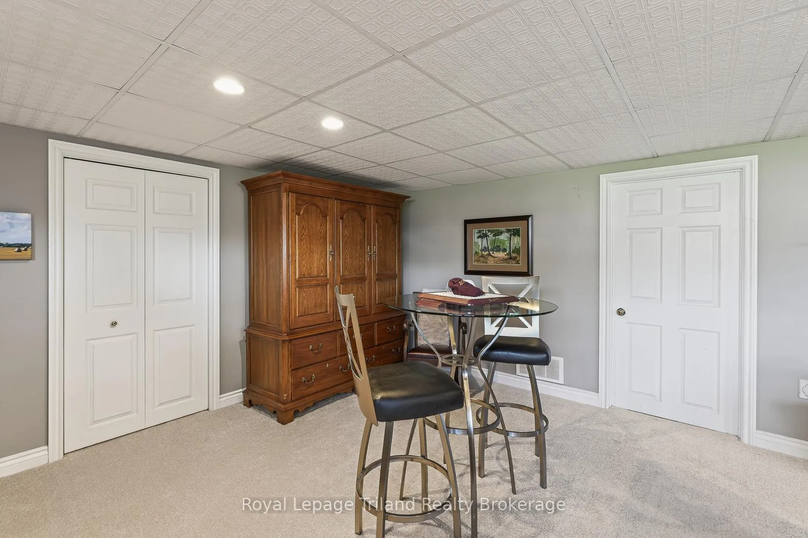 Photo 26 of 196 Washington Street, Zorra, Thamesford — HOMEH