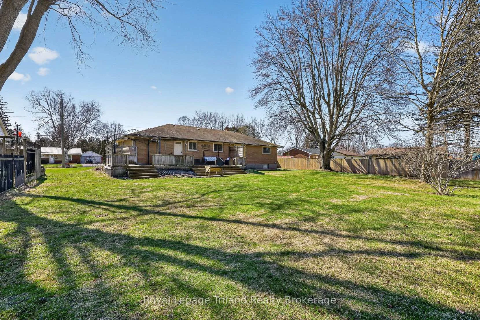 Photo 28 of 196 Washington Street, Zorra, Thamesford — HOMEH