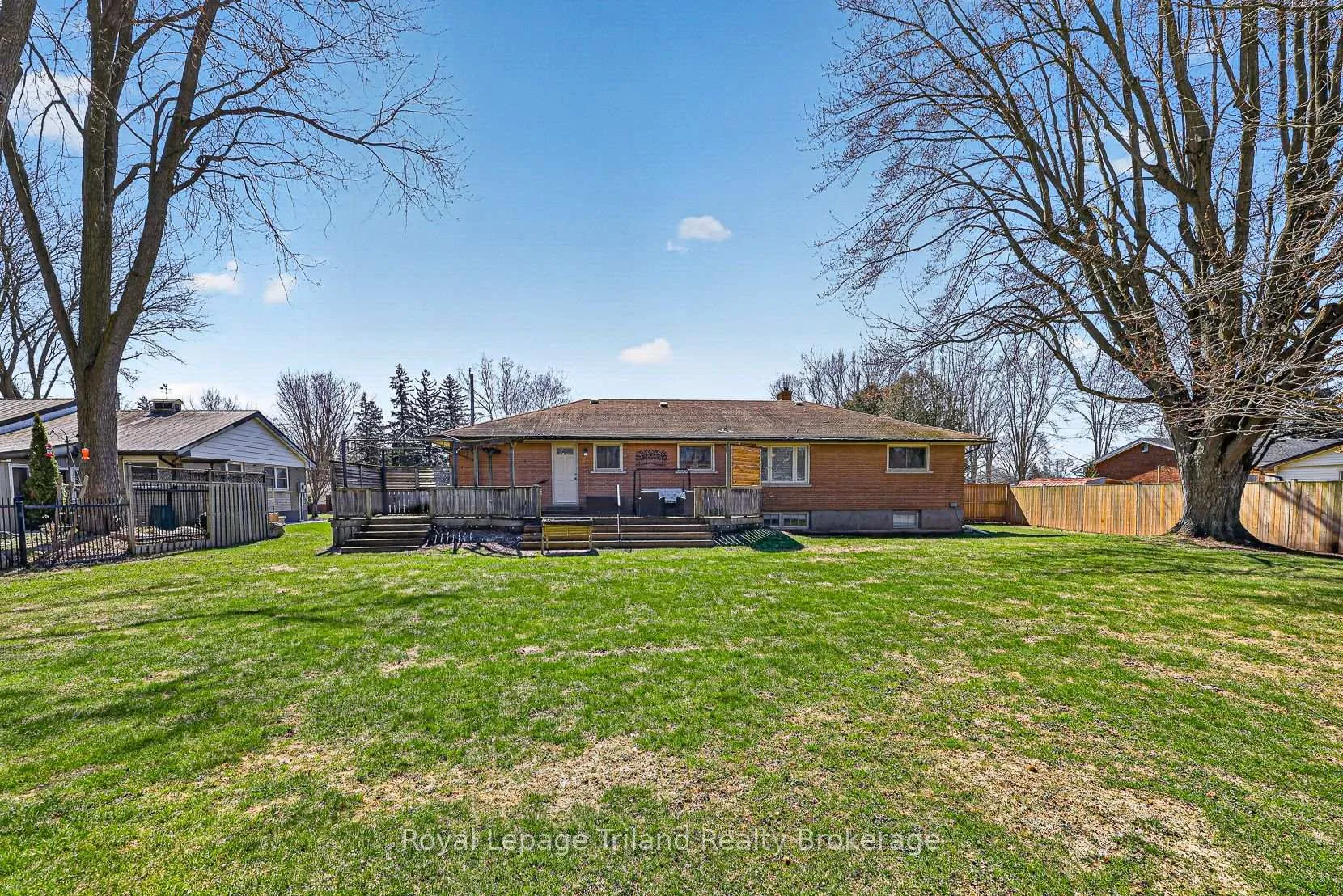Photo 29 of 196 Washington Street, Zorra, Thamesford — HOMEH