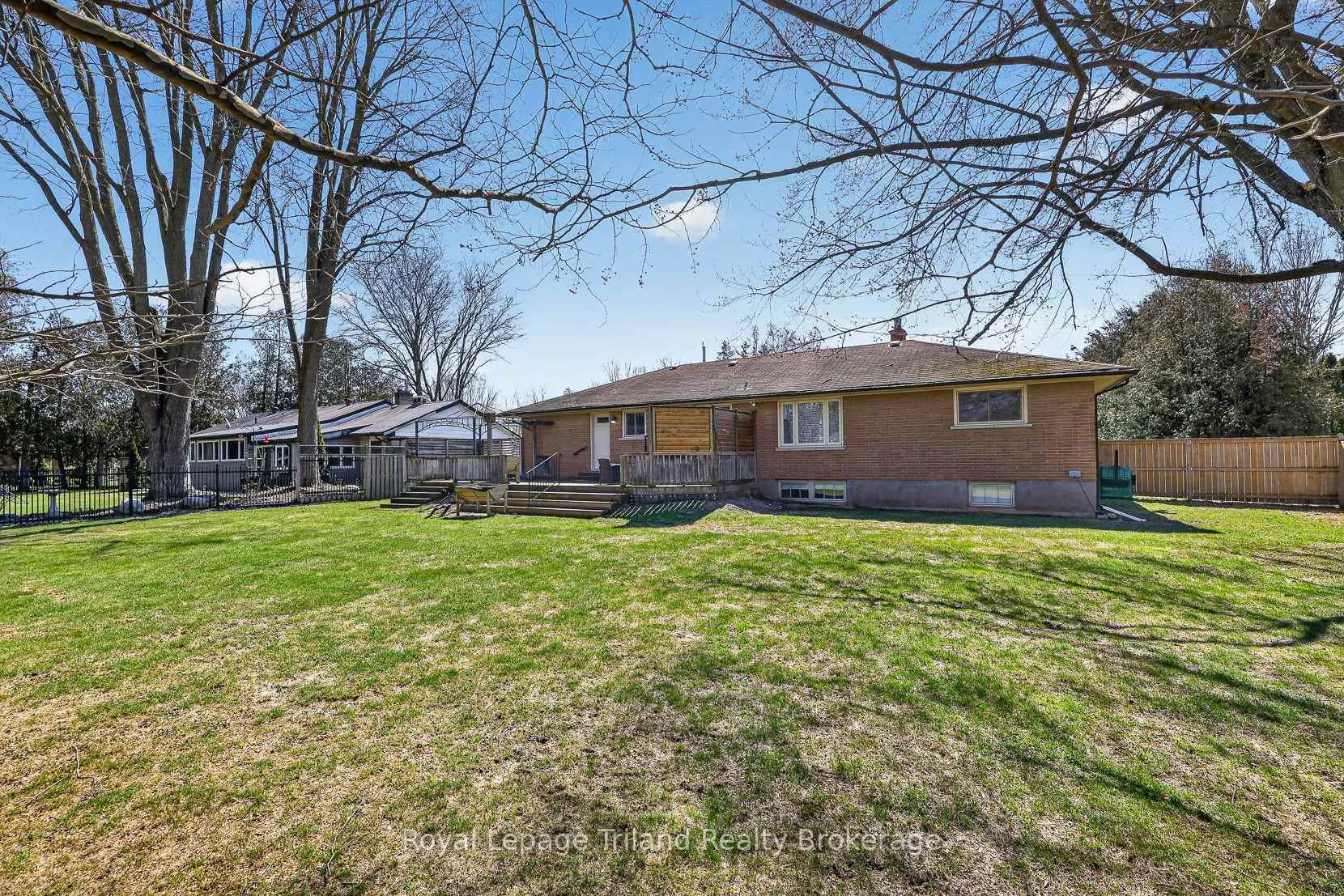 Photo 30 of 196 Washington Street, Zorra, Thamesford — HOMEH