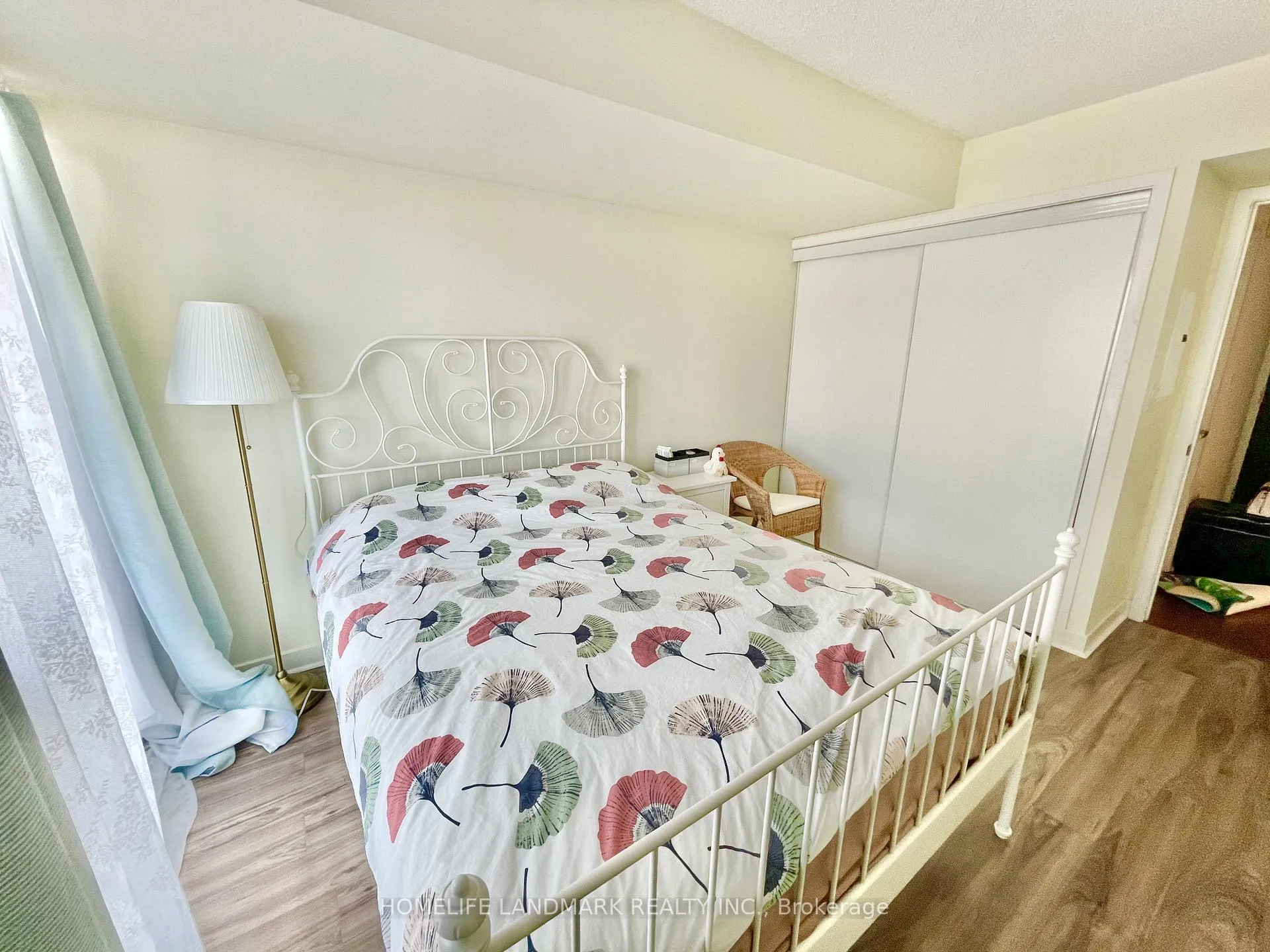 Photo 8 of Unit 1610, 8 Telegram Mews, Toronto, Waterfront Communities — HOMEH