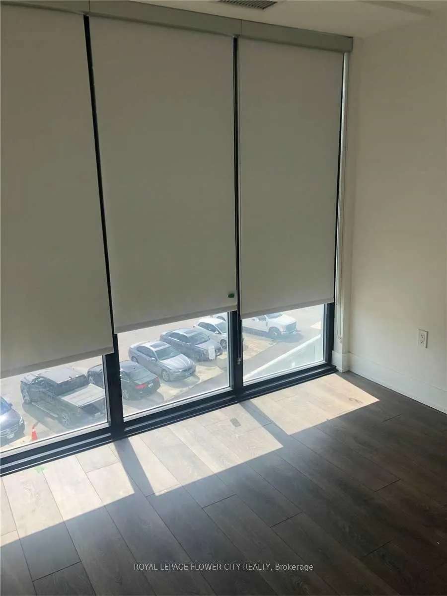 Photo 5 of Unit 326, 2908 Highway 7 Road, Vaughan, Concord — HOMEH