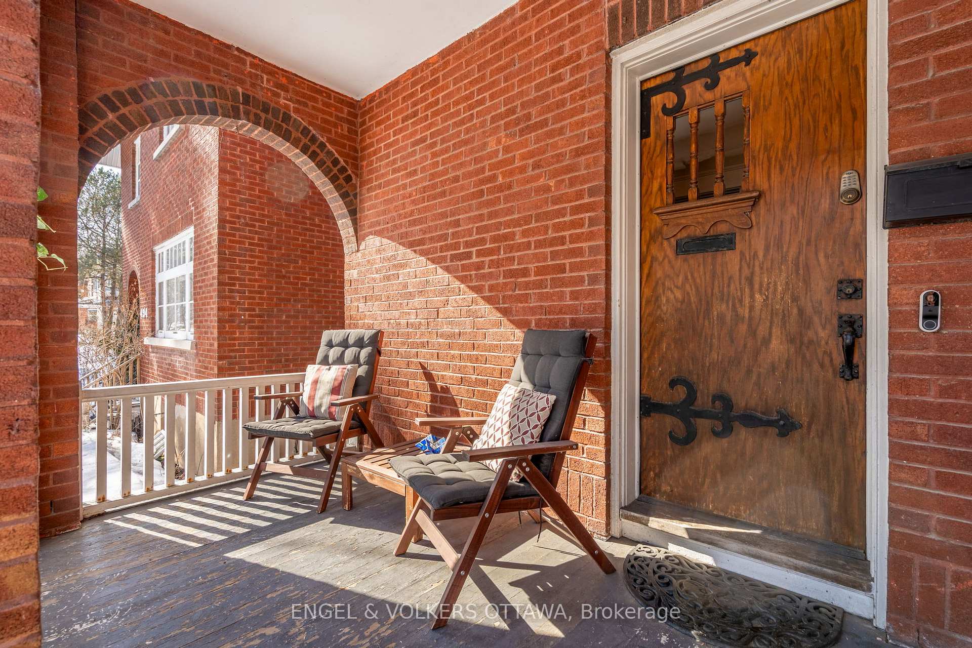 Photo 2 of 492 Queen Elizabeth Drive, Ottawa, Glebe — HOMEH