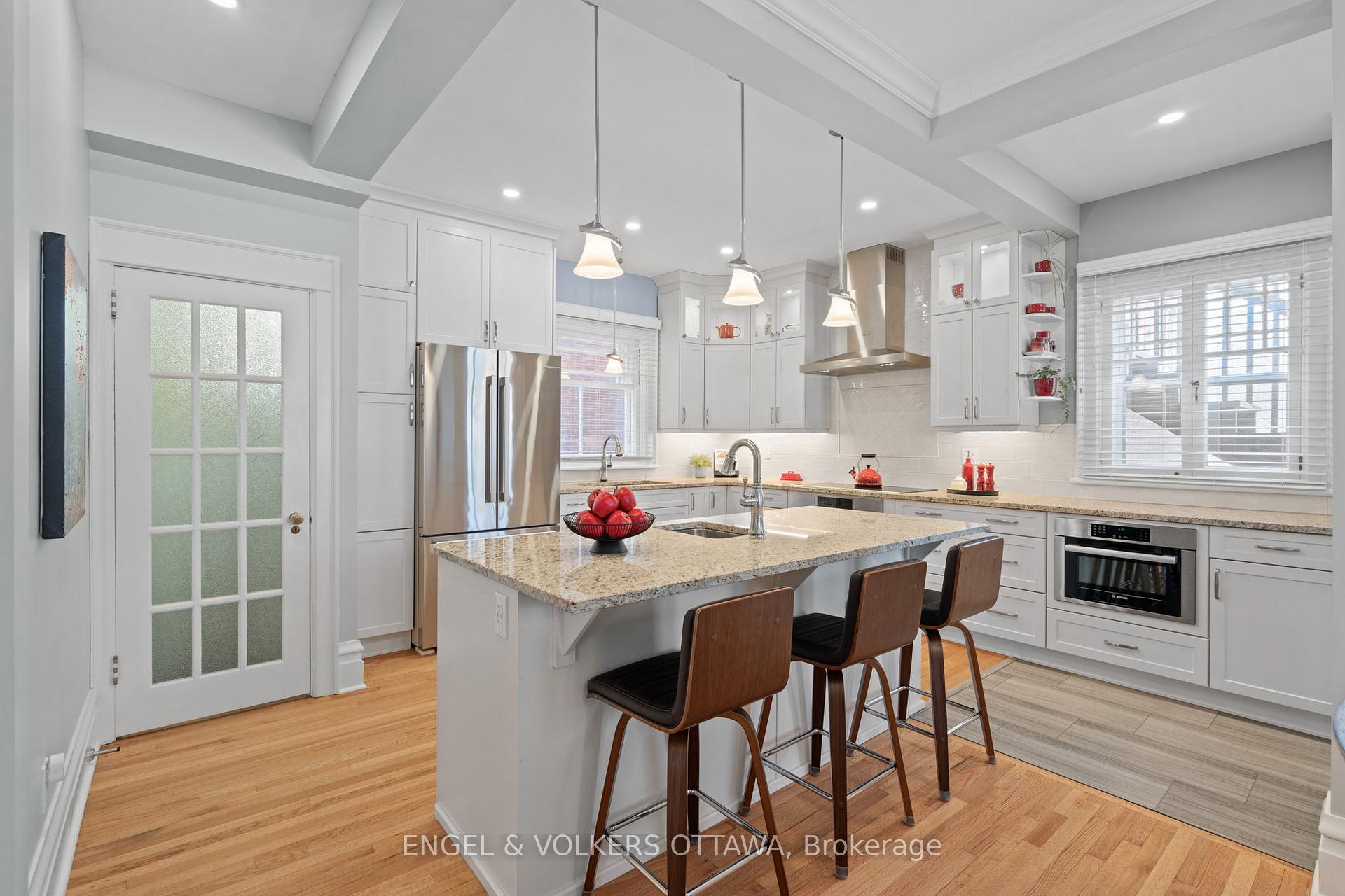 Photo 9 of 492 Queen Elizabeth Drive, Ottawa, Glebe — HOMEH