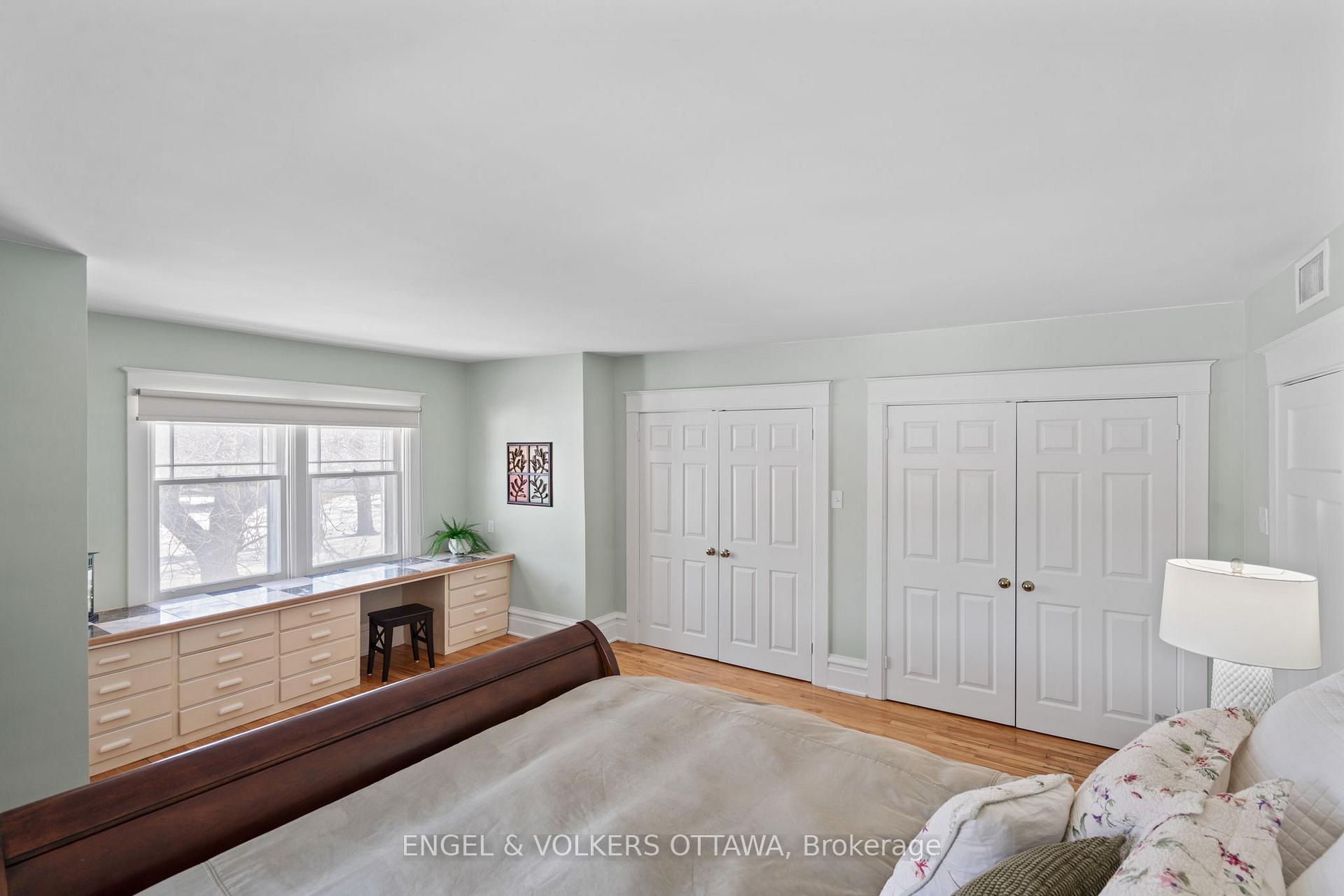 Photo 23 of 492 Queen Elizabeth Drive, Ottawa, Glebe — HOMEH