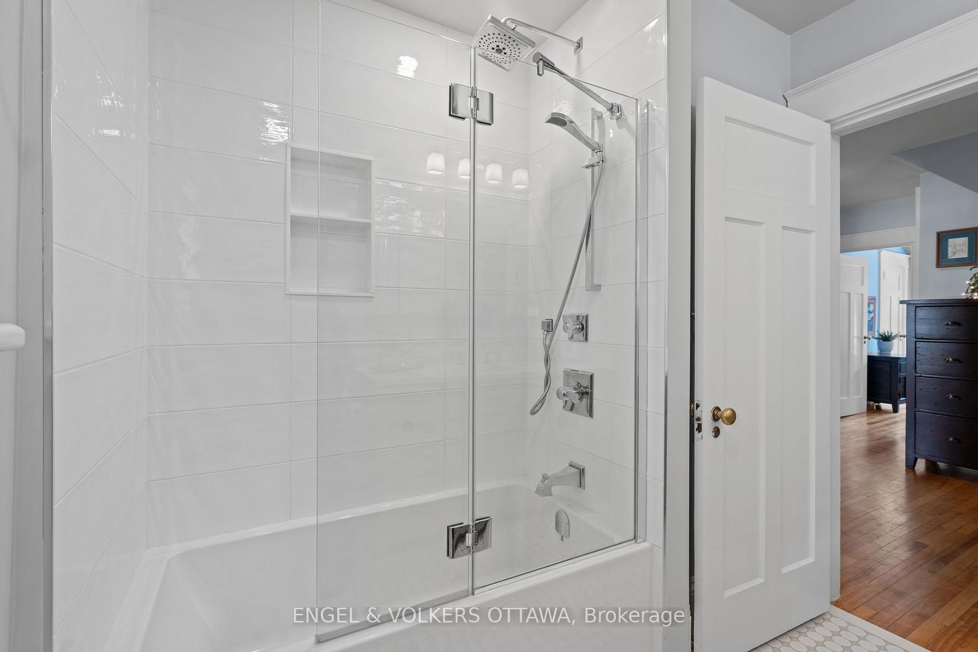Photo 28 of 492 Queen Elizabeth Drive, Ottawa, Glebe — HOMEH