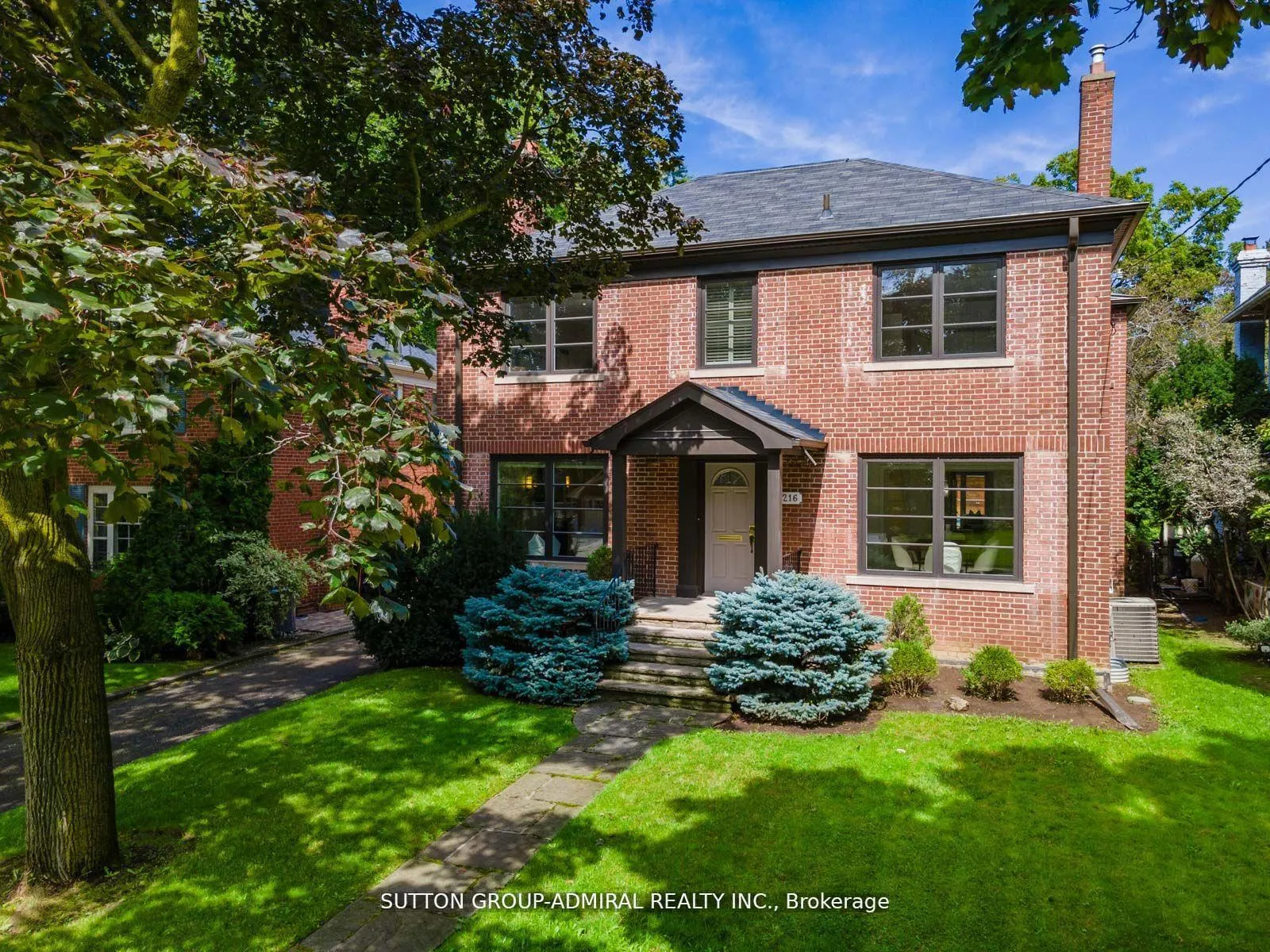 Front of 216 Glencairn Avenue